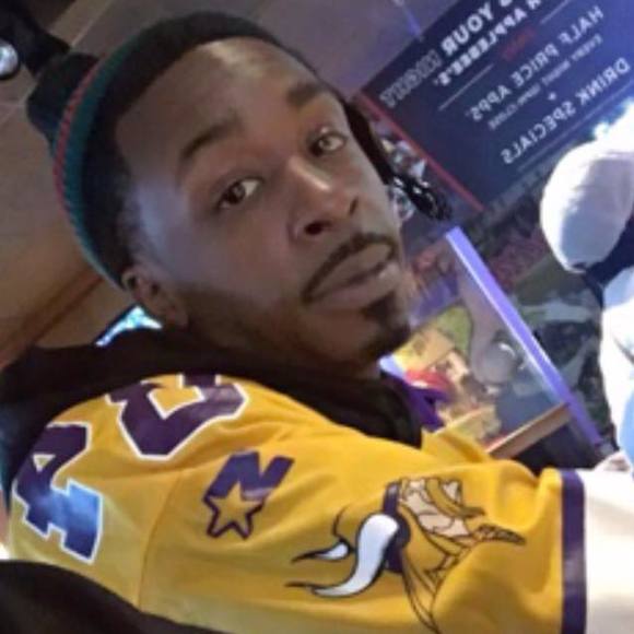 Meet your Posher, Quise - Picture 1 of 1